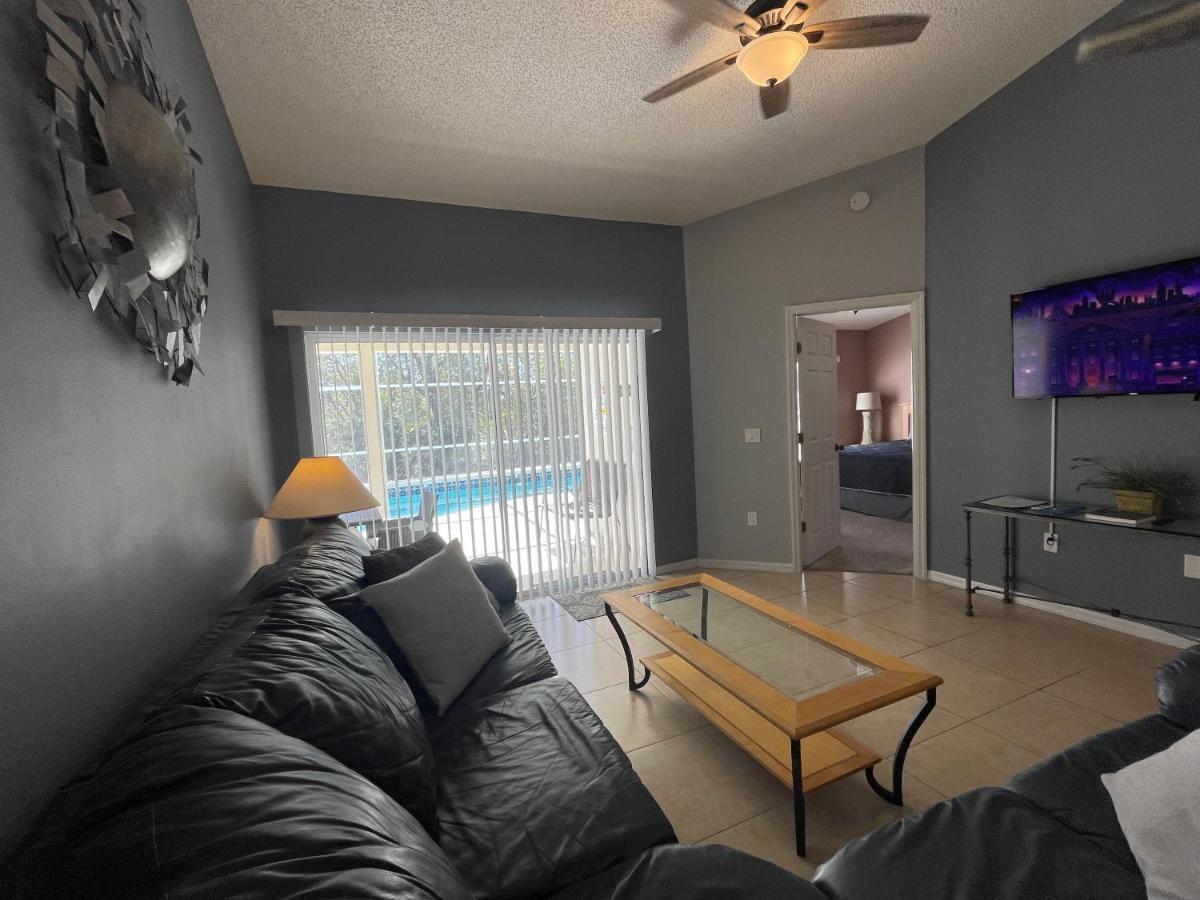 3 Bedroom Villa With Poolside Cinema And Games Room Close To Theme Parks Sleeps 6 Plus 2 Orlando Extérieur photo